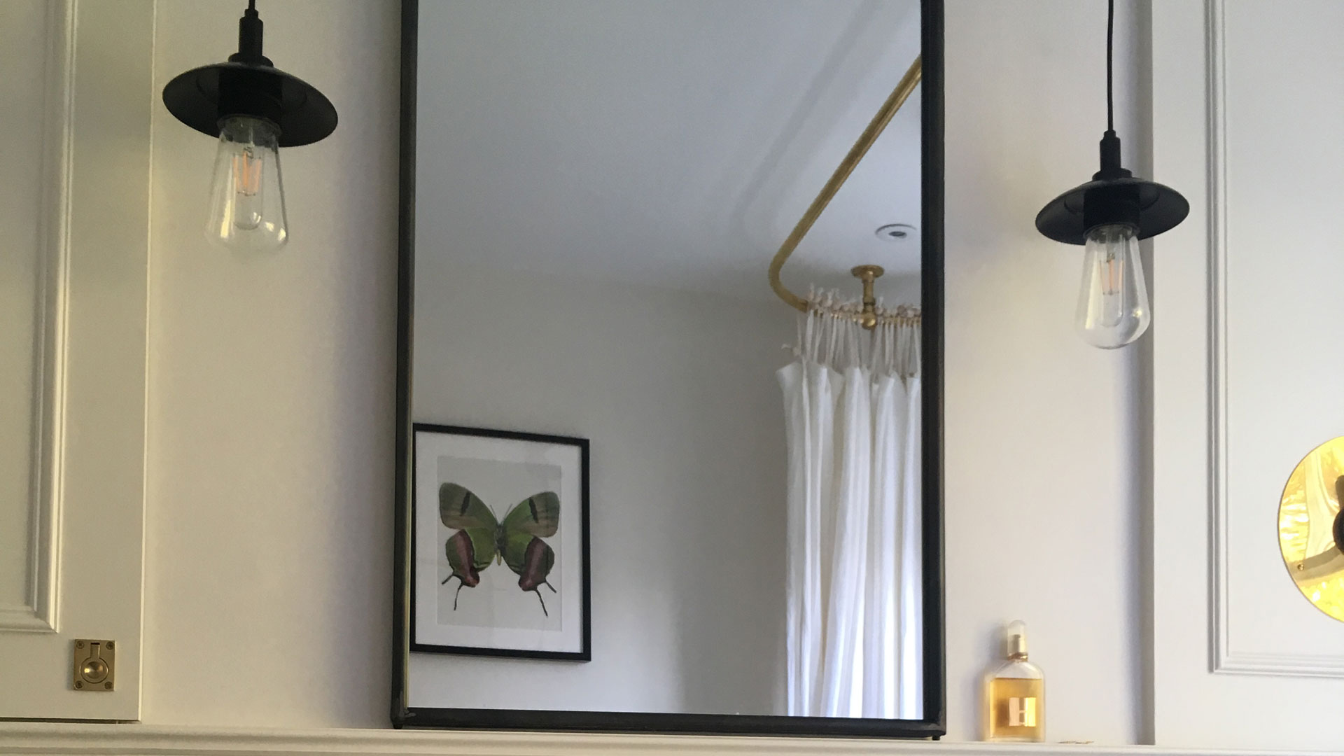 Our Ren pendants capture the vintage flair of this London bathroom