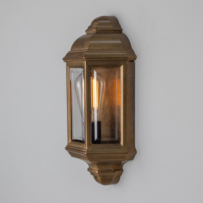 Brent Traditional Antique Brass Outdoor Wall Light IP43